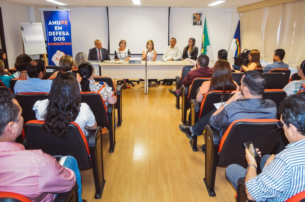 Modelo de gestão de transferências apresentado em curso na SCGE