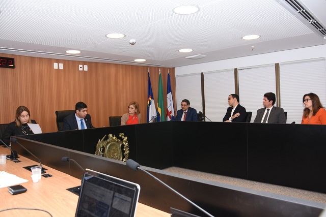 PL que aumenta a transparência e segurança nos contratos públicos discutido na Alepe