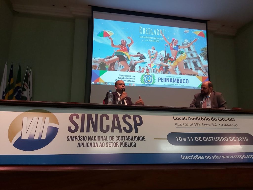 Secretário-executivo da SCGE palestra em simpósio nacional de Contabilidade