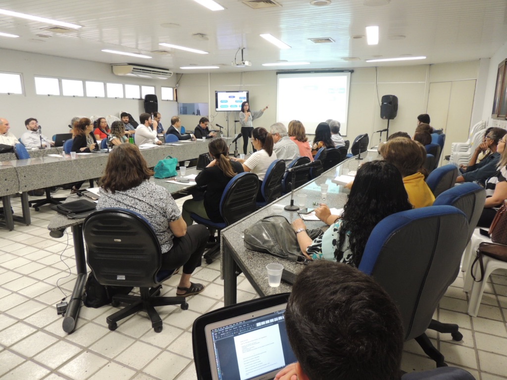 Monitoramento de convênios pela SCGE é tema de palestra na UPE