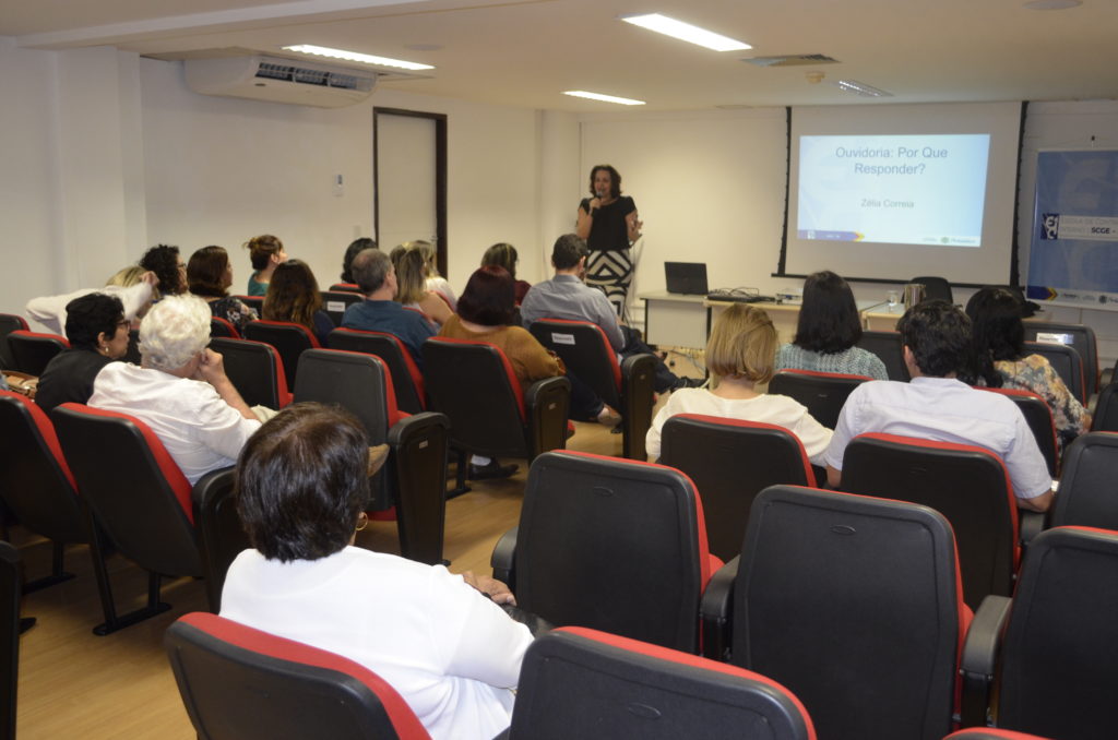 Escola de Controle Interno chega a marca de 2 mil capacitações