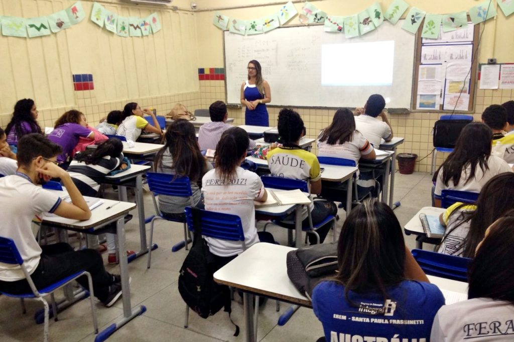 Controle social é apresentado a estudantes do ensino médio
